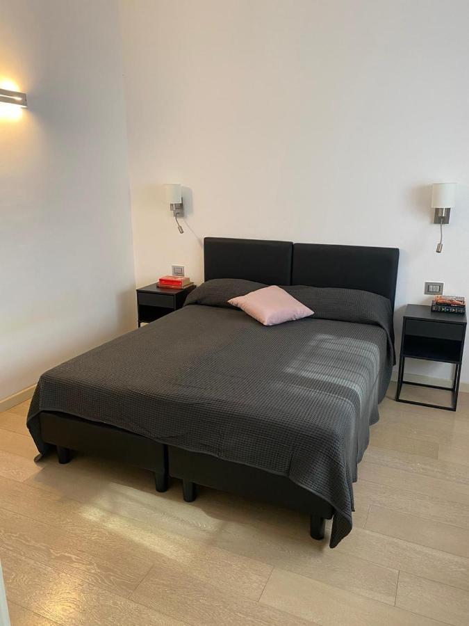 Lovely Apartment In The New Porta Nuova Area Milan Exterior photo